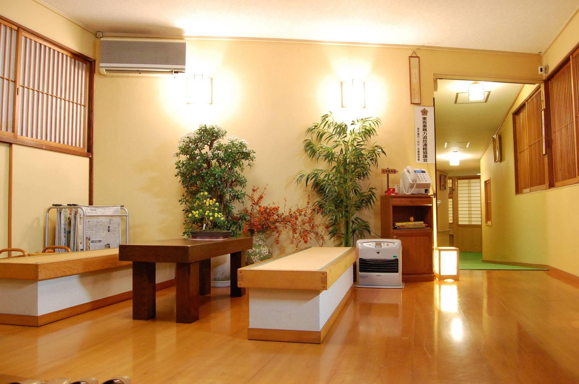 Sawatari Onsen Miyataya Ryokan Nakanojo Exterior photo